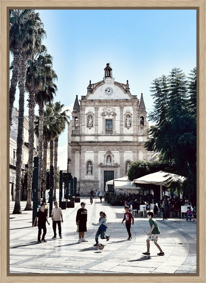 Canvas Print & Frame